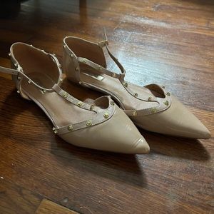 Patent Leather Studded Pointed Toe Flats